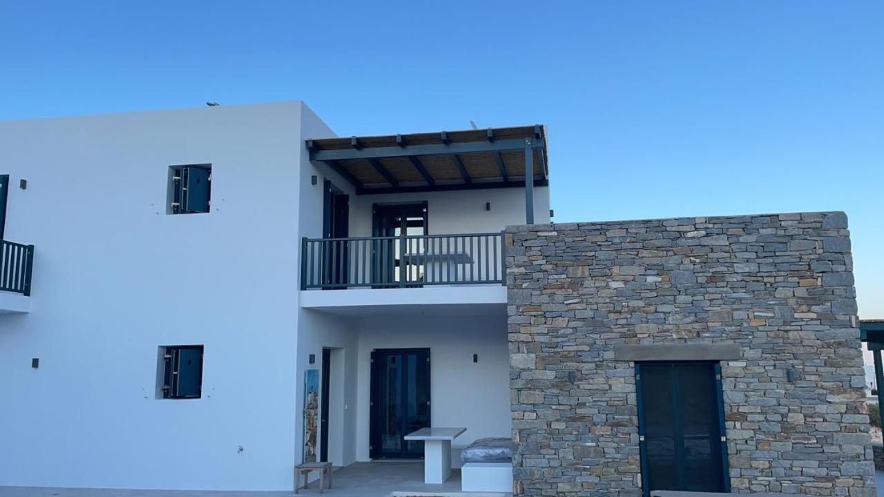 Paros-Memories-Neubau-Villen, Sportpool Aspro Chorio Exterior photo